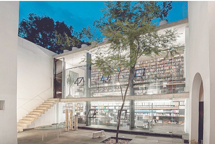 FOTO PARA Una casa  Biblioteca de Bernardo Go╠ümez-Pimienta, Foto de Jaime Navarro, 2025 02 10.jpg