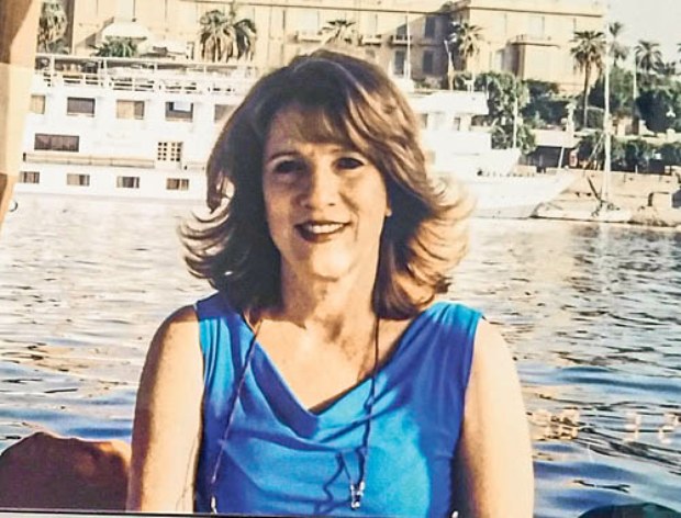 1610 Bibloioteca fantasma IMAGEN  veronica ortiz l.jpg