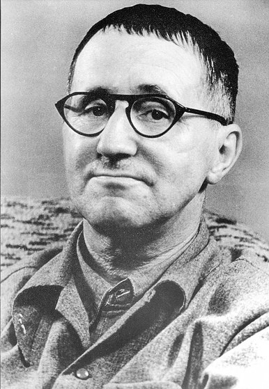 Bertolt-Brecht_wikipedia.jpg