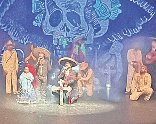 1649 CATRINA 3 FOTO DE LAPUBLICIDAD.jpg